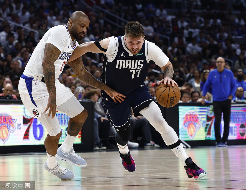 而日本队在 而日本队在