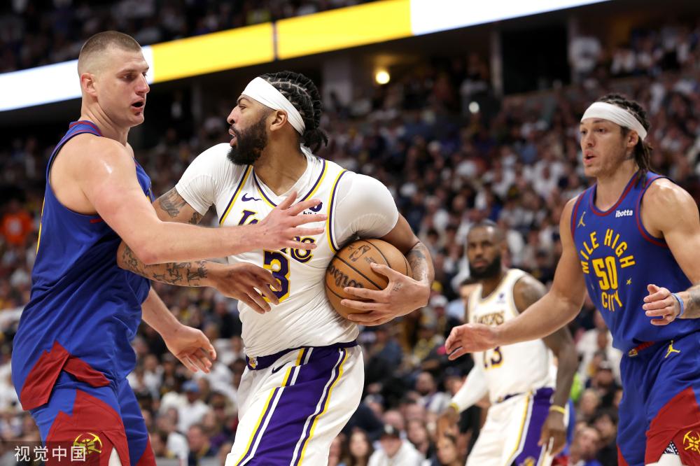 队的发展背 队的发展背