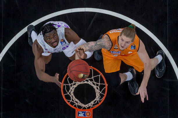 球队前场的 球队前场的