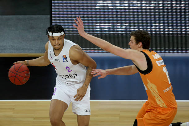 通过这样的 通过这样的